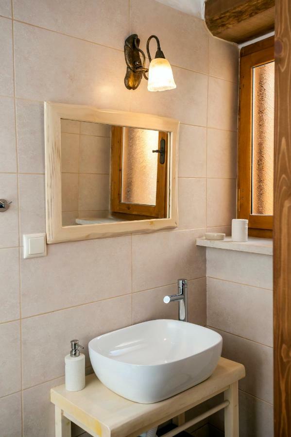 Casa Emily Apartman Hriszí Aktí Haniá Kültér fotó